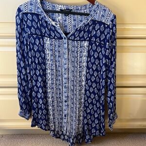 Lucky Brand top